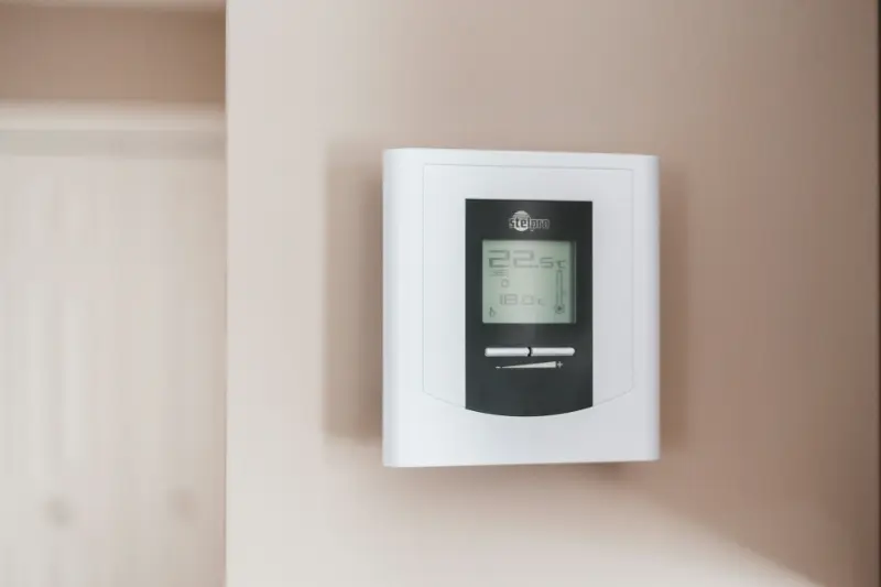 Thermostat home heating